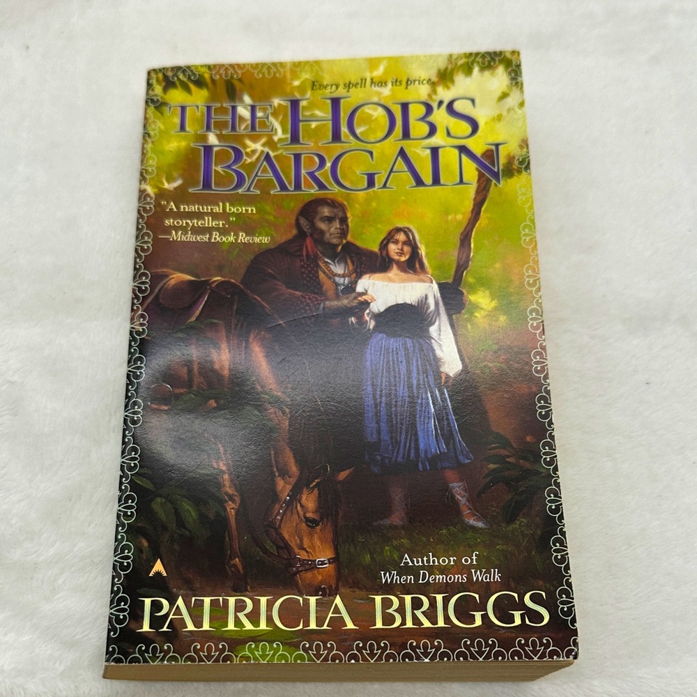 The HOB’S BARGAIN by: Patricia Briggs, Paperback copyright 2001